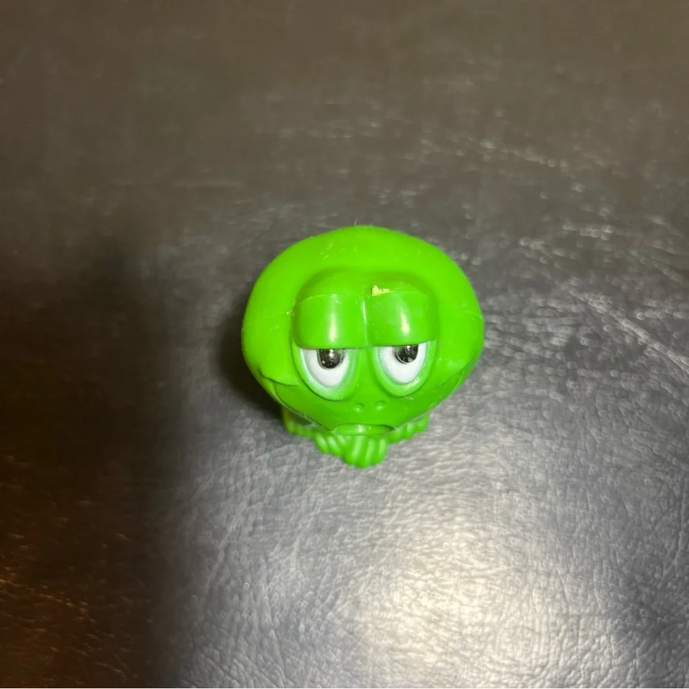 JSNY Frog Pencil Sharpener Novelty Collectible Plastic Green Vtg Hong Kong 3.25”